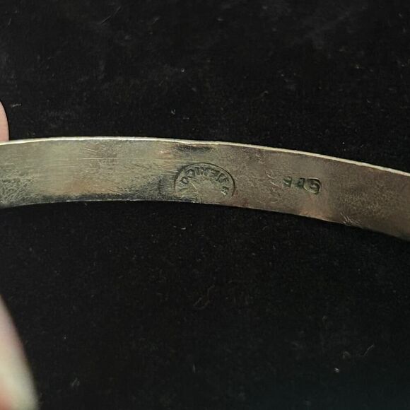 Vintage Handmade Marked Sterling Silver Mexico Hand Carved Bangle 2.65" 14 grams - Picture 5 of 7